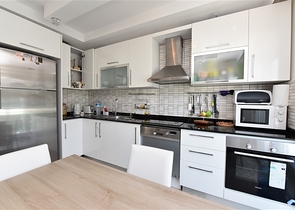 Меблированный пентхаус планировки 4+1