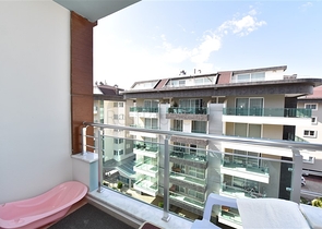 Меблированный пентхаус планировки 4+1