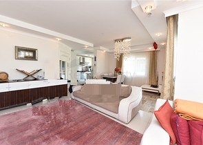 Меблированный пентхаус планировки 4+1