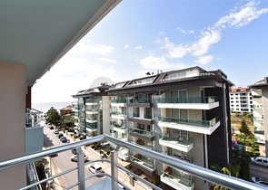 Меблированный пентхаус планировки 4+1