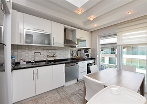 Меблированный пентхаус планировки 4+1