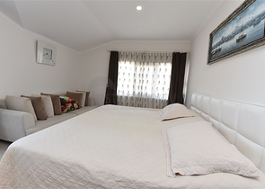 Меблированный пентхаус планировки 4+1