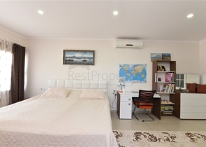 Меблированный пентхаус планировки 4+1