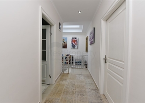 Меблированный пентхаус планировки 4+1