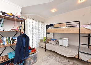 Меблированный пентхаус планировки 4+1