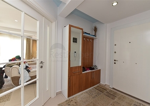 Меблированный пентхаус планировки 4+1