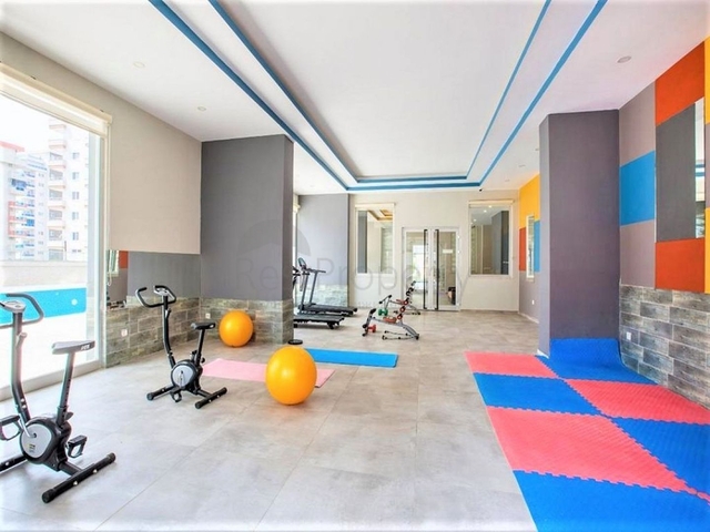 Двухкомнатная квартира с мебелью