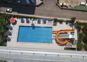 Двухкомнатная квартира с мебелью