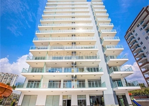 Двухкомнатная квартира с мебелью