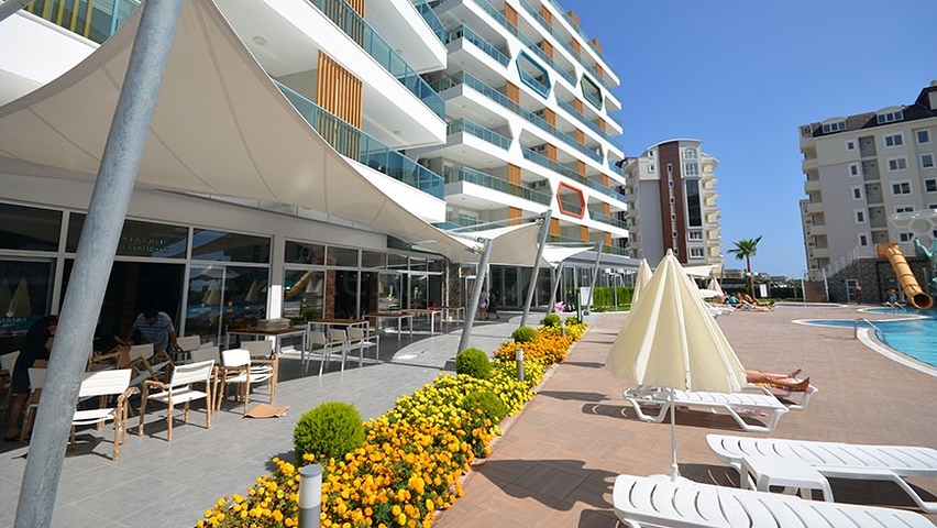 Трехкомнатная квартира с мебелью