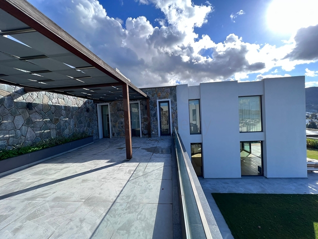 Роскошная вилла в центре Ялыкавак