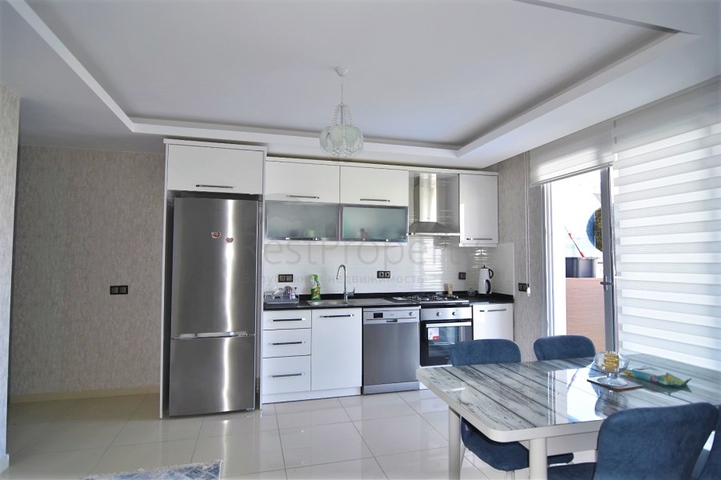 Трехкомнатный пентхаус с мебелью