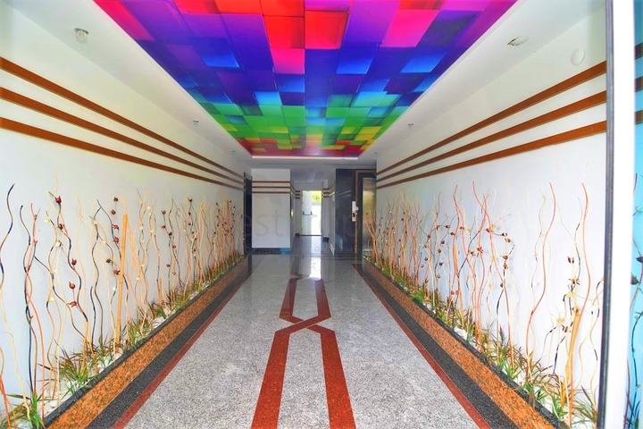 Трехкомнатный пентхаус с мебелью