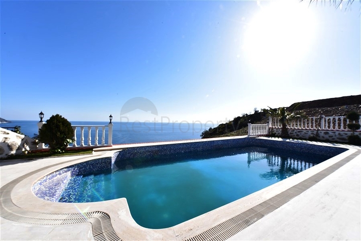 Вилла планировки 3+1 в районе Газипаша