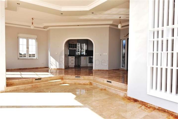 Вилла планировки 3+1 в районе Газипаша