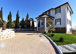 Вилла планировки 3+1 в районе Газипаша