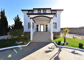 Вилла планировки 3+1 в районе Газипаша