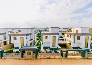 Готовые виллы 3+1 и 5+1 в районе Лара Анталья