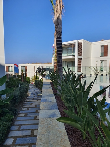 Пентхаус 4+1 в комплексе на первой береговой линии в красивой бухте Кючюкбюк, Бодрум