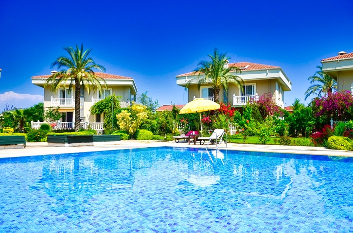 Вилла 4+1 в пешей доступности к морю в Чамьюва