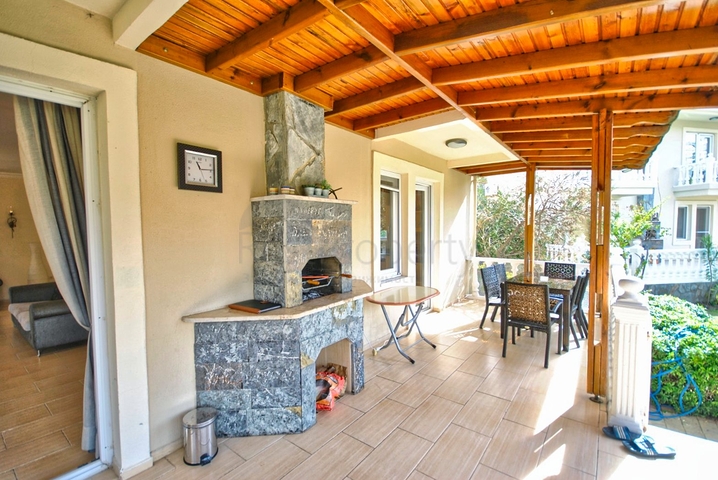 Вилла 4+1 в пешей доступности к морю в Чамьюва