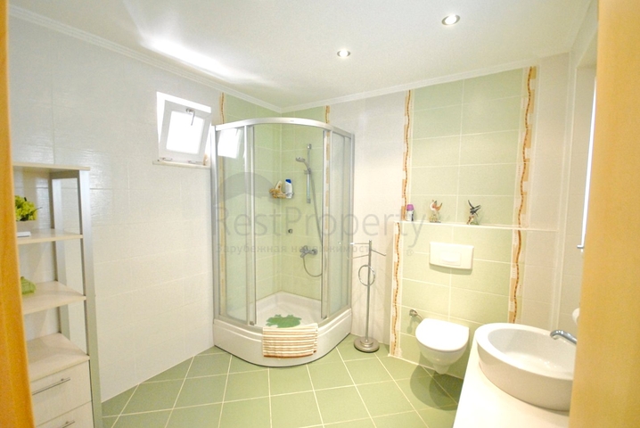 Вилла 4+1 в пешей доступности к морю в Чамьюва