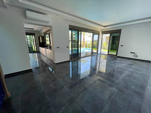 Виллы 6+1 на завершающей стадии строительства в Белеке