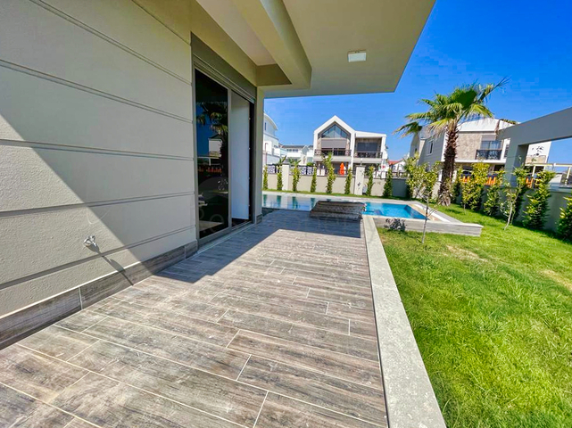 Виллы 6+1 на завершающей стадии строительства в Белеке