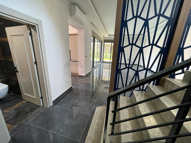 Виллы 6+1 на завершающей стадии строительства в Белеке