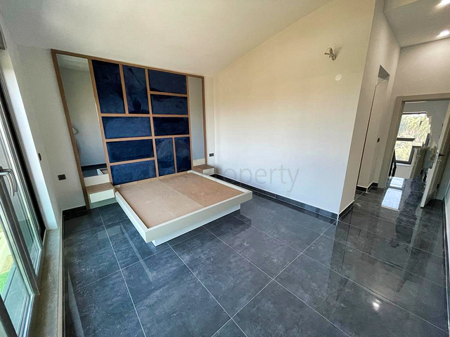 Виллы 4+1 с личным бассейном в Кадрие Белеке 