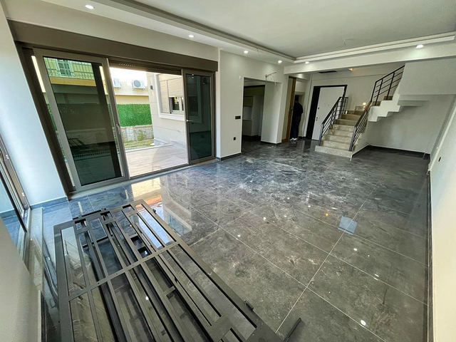 Виллы 4+1 с личным бассейном в Кадрие Белеке 