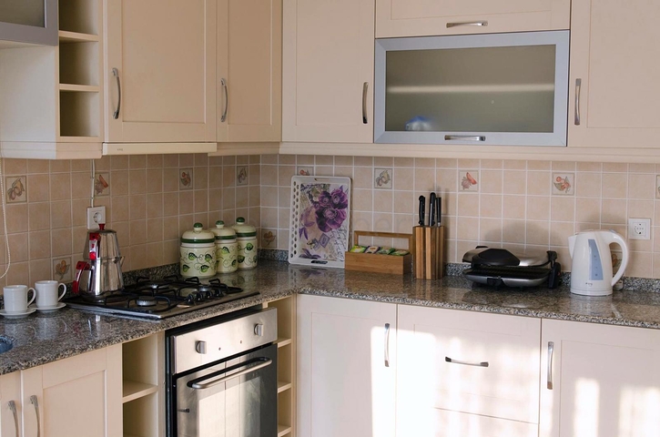 Вилла 4+1 с бассейном в пешей доступности к пляжу в Белеке