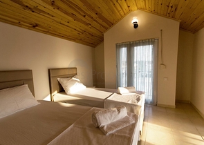 Вилла 4+1 с бассейном в пешей доступности к пляжу в Белеке