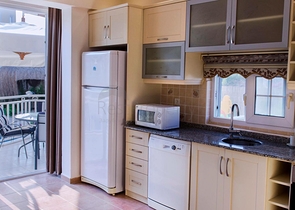 Вилла 4+1 с бассейном в пешей доступности к пляжу в Белеке