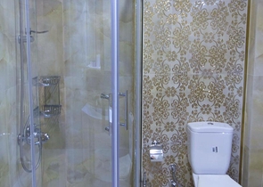 Вилла 4+1 с бассейном в пешей доступности к пляжу в Белеке