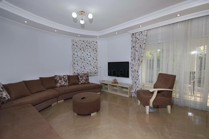 Вилла 3+1 с мебелью с личным бассейном в Белеке