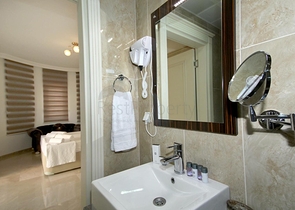 Вилла 3+1 с мебелью с личным бассейном в Белеке