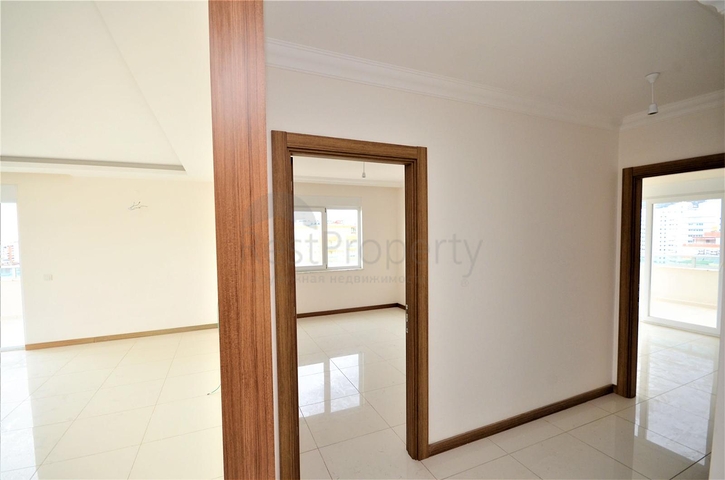 Пентхаус планировки 5+1 в Махмутларе