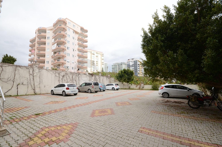 Пентхаус планировки 5+1 в Махмутларе