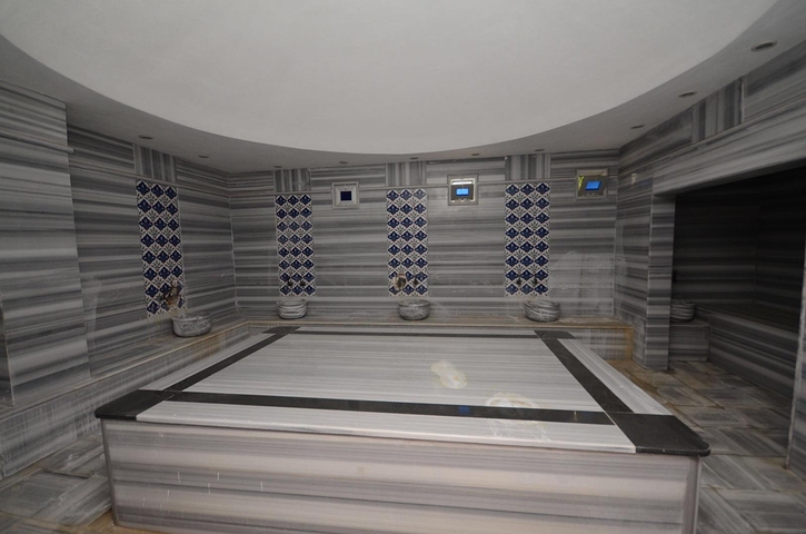 Пентхаус планировки 5+1 в Махмутларе