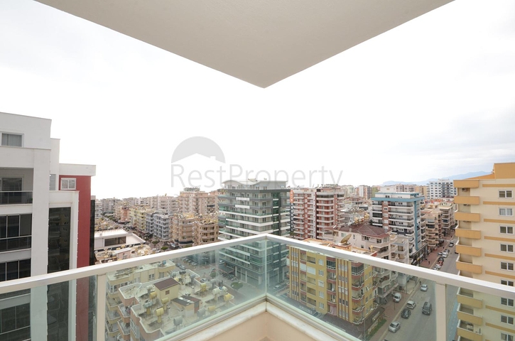 Пентхаус планировки 5+1 в Махмутларе