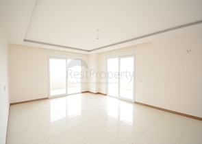 Пентхаус планировки 5+1 в Махмутларе