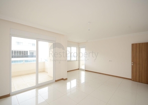 Пентхаус планировки 5+1 в Махмутларе