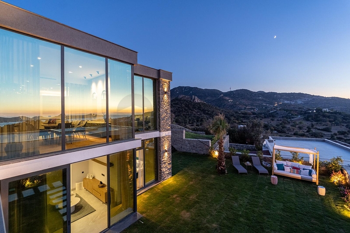 Вилла проект на элитной возвышенности Бодрума !