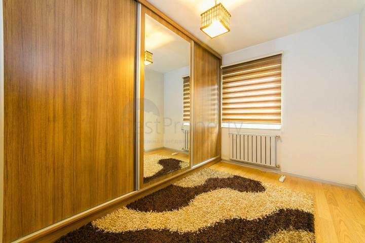 Квартира 3+1 с видом на море в районе Лара Анталья