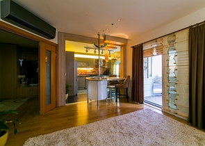 Квартира 3+1 с видом на море в районе Лара Анталья