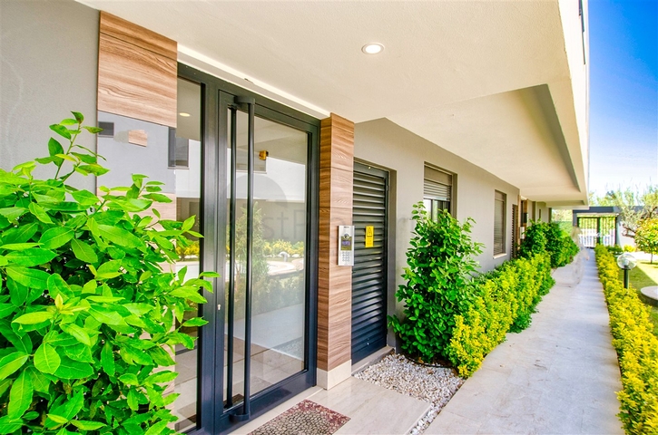 Квартира 2+1 в районе Гюзельоба Лара Анталья