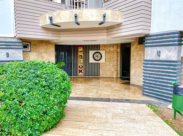 Элитная квартира 4+1 с видом на Средиземное море в Анталии