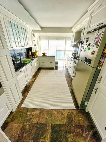 Элитная квартира 4+1 с видом на Средиземное море в Анталии