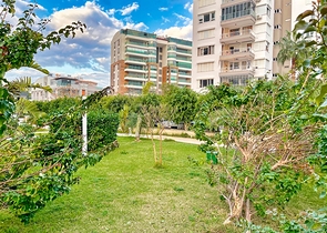 Элитная квартира 4+1 с видом на Средиземное море в Анталии